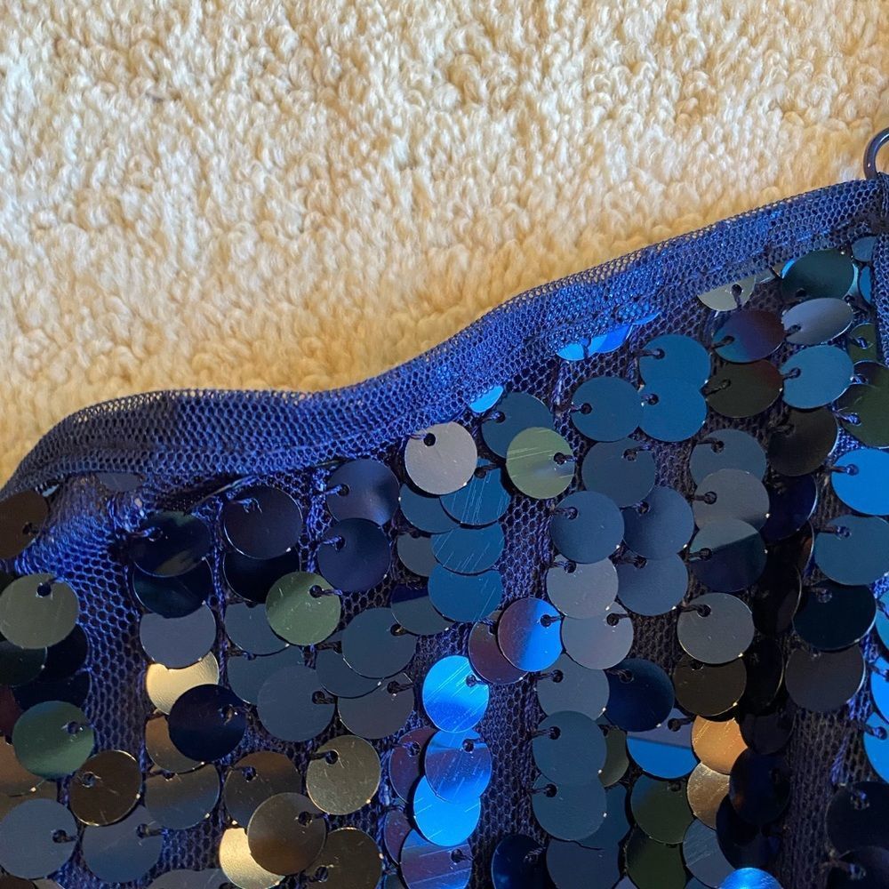 NWT beautiful blue Only sequinned tank top - Picture 4 of 13